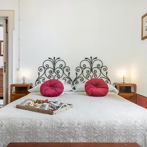 Palazzo Cherchi Bed and breakfast
