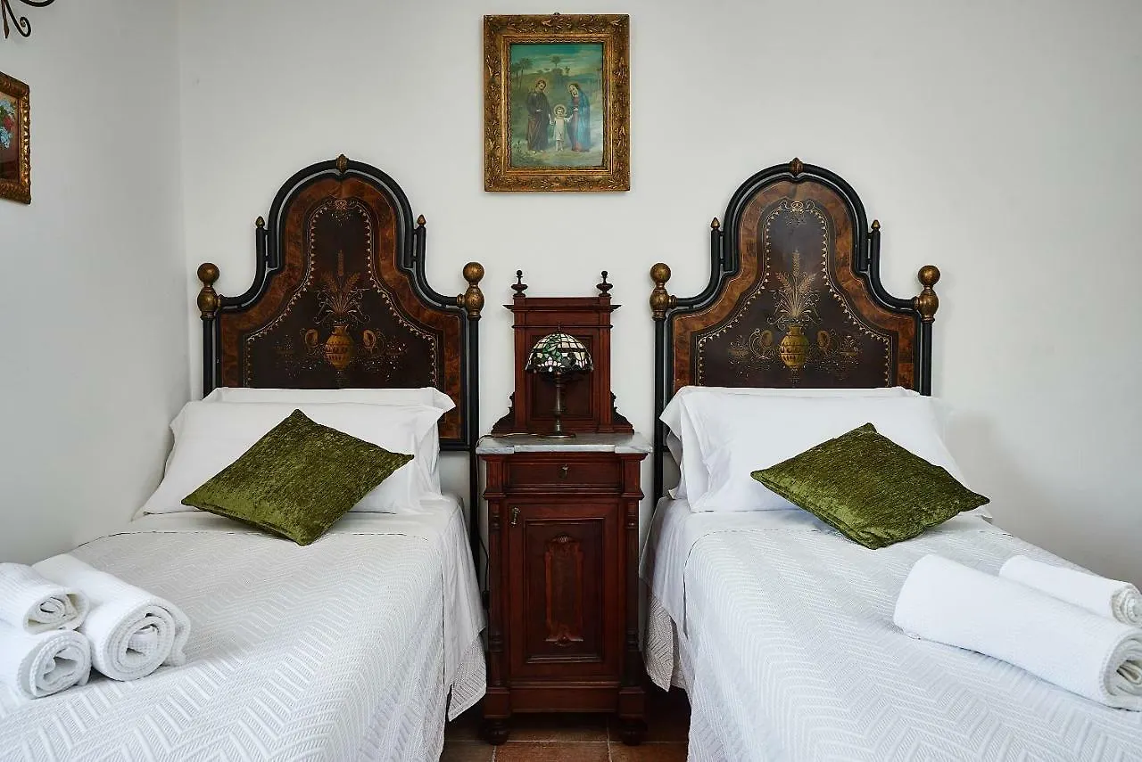 Hotel La casa del Balivo Dorgali 0*,
