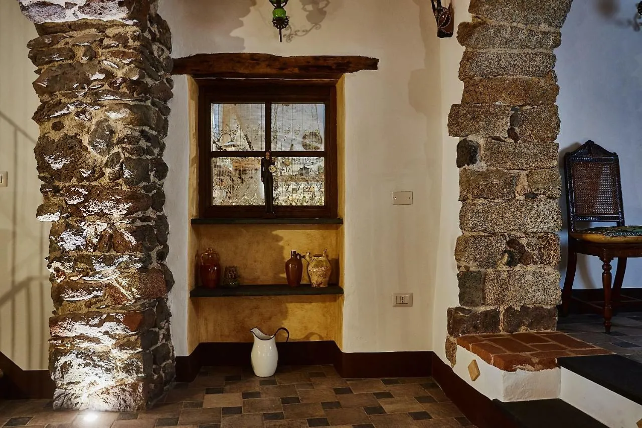 Hotel La casa del Balivo Dorgali 0*,