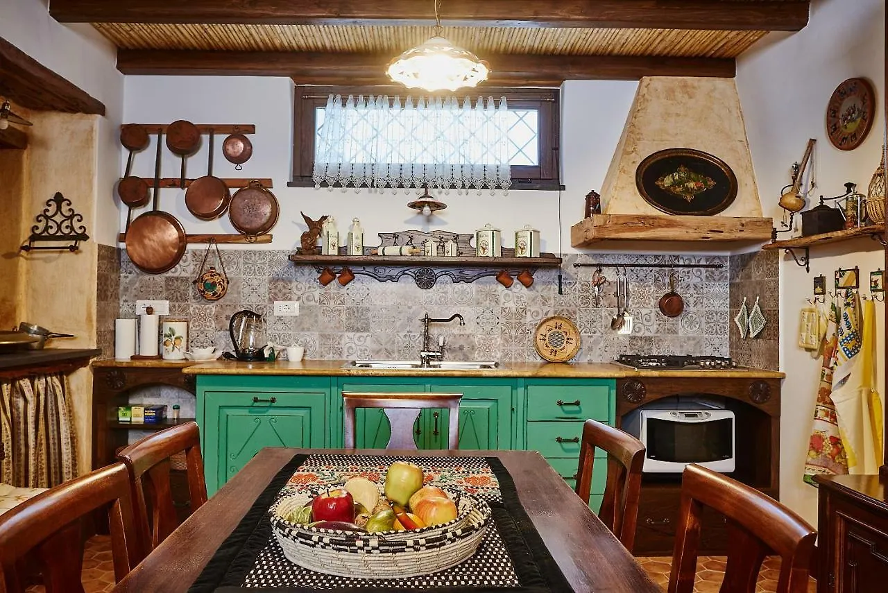 Hotel La casa del Balivo Dorgali 0*,  Italia