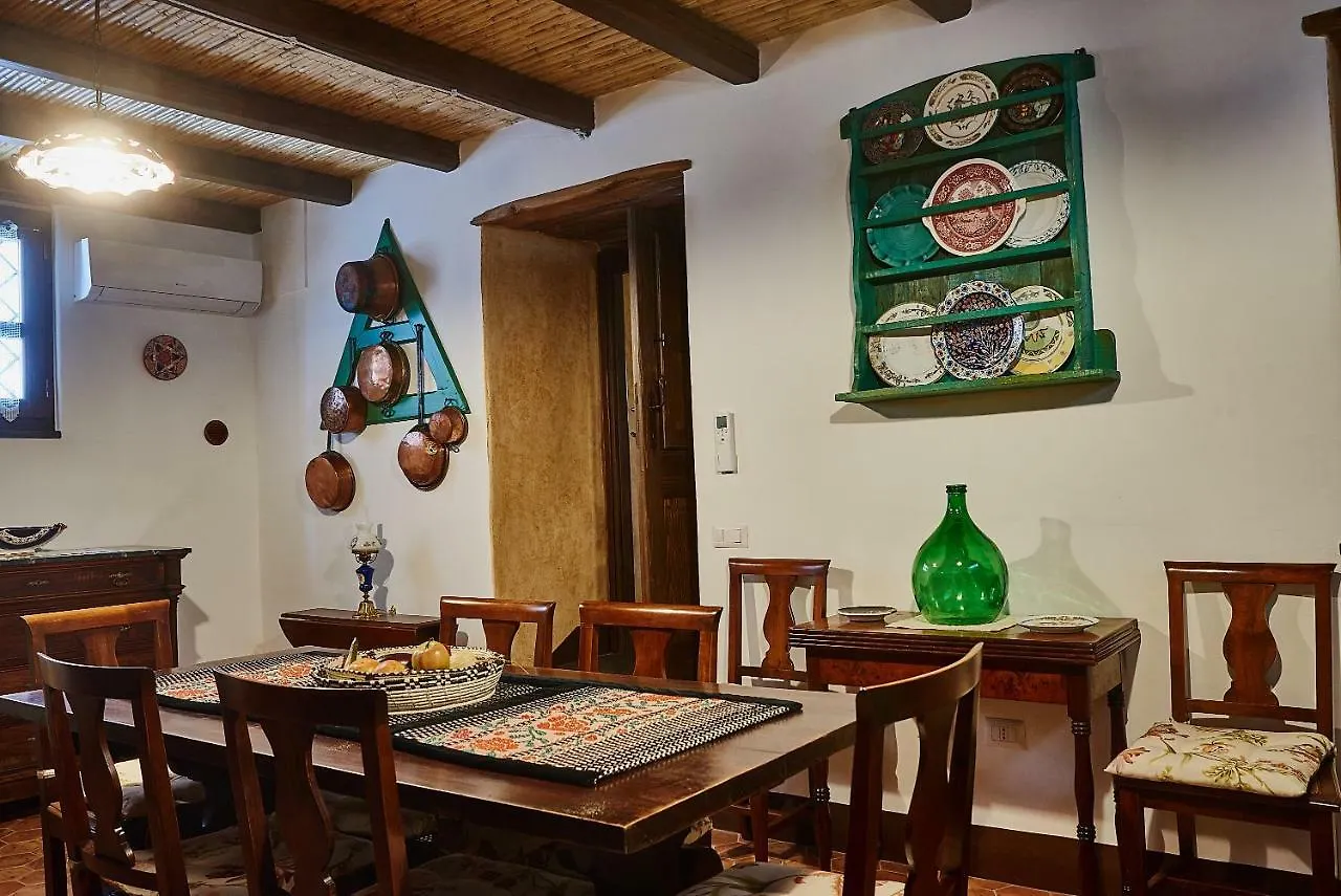 Hotel La casa del Balivo Dorgali Pensión