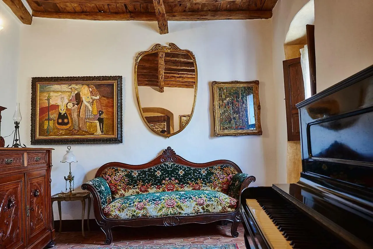 Pensión Hotel La casa del Balivo Dorgali Italia